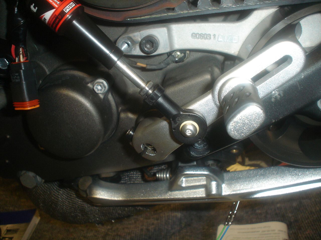 foto van Twin Motorcycles Buell Support forever.